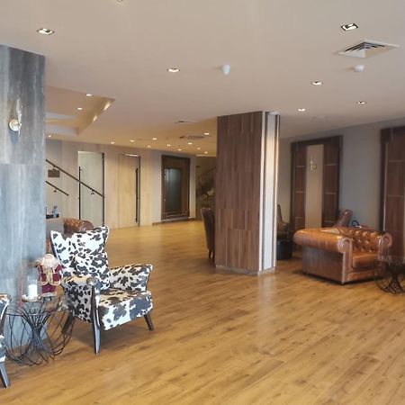 בנסקו One Bedroom Apartment In Gated Complex מראה חיצוני תמונה