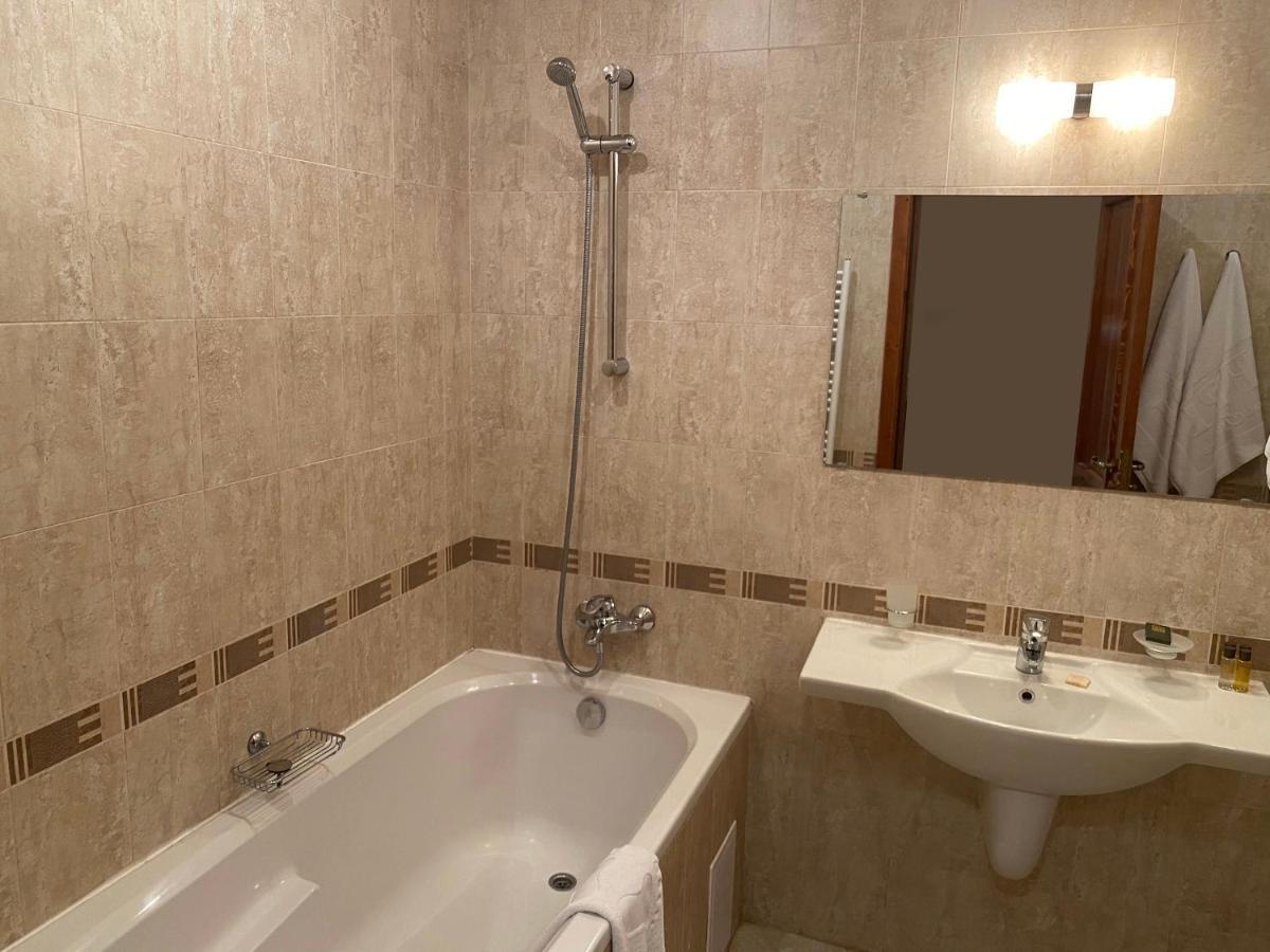 בנסקו One Bedroom Apartment In Gated Complex מראה חיצוני תמונה